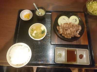 Korean Diningのぶた