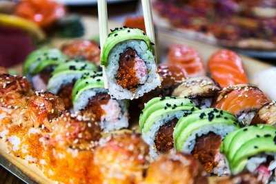 Domino Sushi