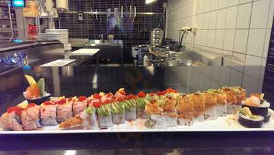 Sushi Og Kafe Vøyenenga