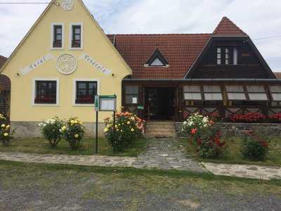 Turul Vendéglő menu