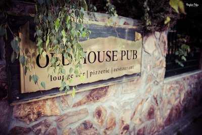 Old House Pub