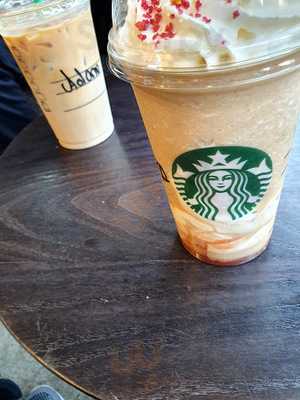 Starbucks Palas 7a