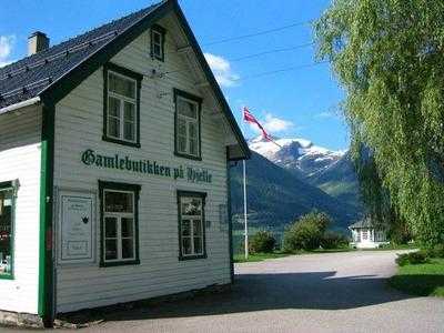 Gamlebutikken På Hjelle