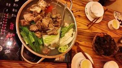 和叔食府