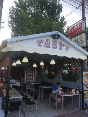 Tasty Fast Food Ipsos Corfu