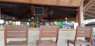 Gerakas Garden Bar & Organic Restaurant