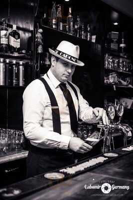 Cafe Bar Al Capone