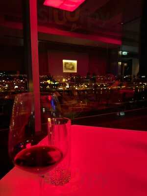 Cloud 9 Sky Bar & Lounge