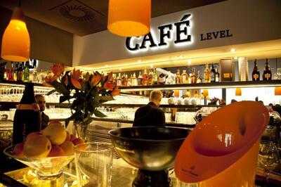 Café Level