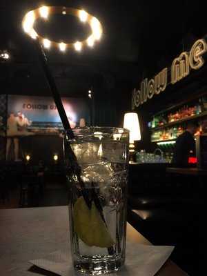 Follow Me Cafe Bar