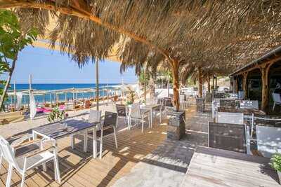 Oasis Beach Bar And Gastro Entertainment