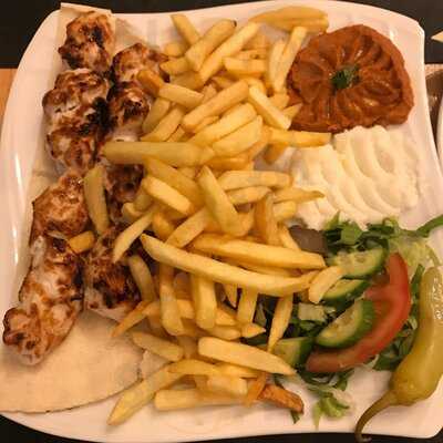 Mezza Lebanese Cuisine