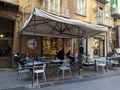 Monterey Cafè, Napoli