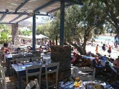 Faragas Beach Bar & Restaurant