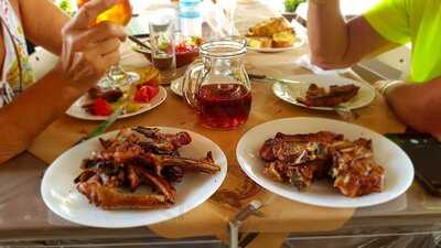 Maroullakis Taverna