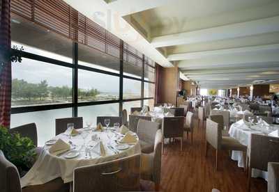 Athos Restaurant - Porto Carras Meliton Hotel