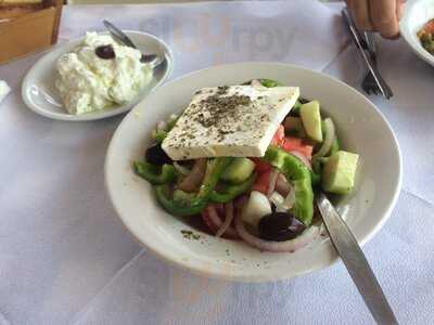 Petros Taverna