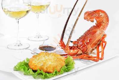 Nhà Hàng Hải Cảng Hạ Long