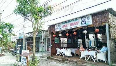 Ha Nhi Restaurant And Bar