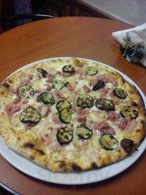 Pizza Pazza