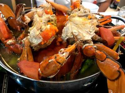 Quán Lẩu cua Khôi