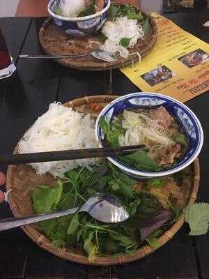 Bún Chả Bà Béo