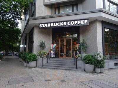 Starbucks Lan Viên