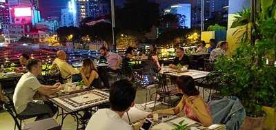 Chanh Bistro Rooftop Saigon