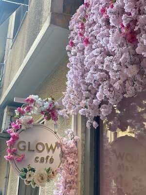 Glow Cafe