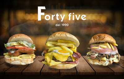 Pub Forty Five