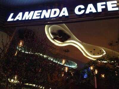 Lamenda Saigon Cafe & Restaurant