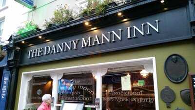 Danny Mann Pub