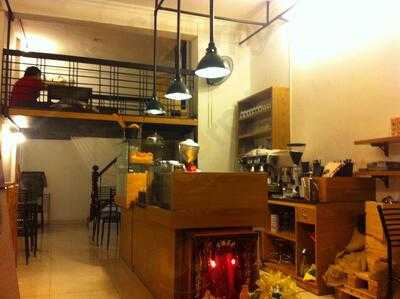 Ben Coffe House - Saigon