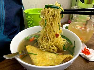 Mỳ Vằn Thắn Mai Hắc Đế