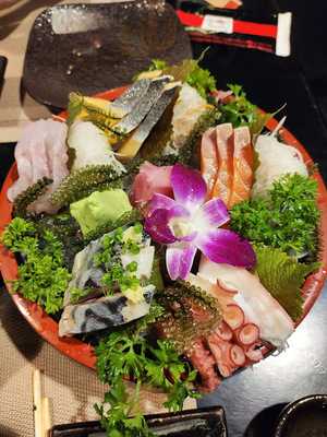 Ngon Sushi Restaurant