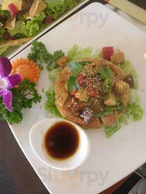 Luvi Vegan restaurant