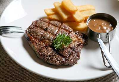 The Olive Steakhouse - Cong Quynh