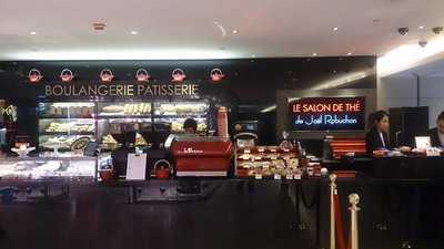 Le Salon De Thé De Joël Robuchon