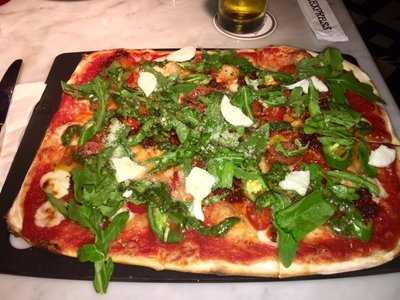 Pizza Express (帝國中心)