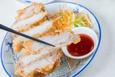 The Night Market (Elements)