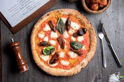 Ciao Chow - Italian Cafeteria (又一城)