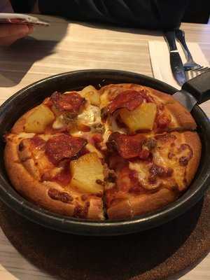 Pizza Hut (Butterfly Plaza)