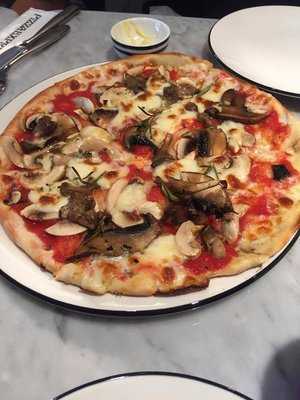 PizzaExpress (帝國中心)