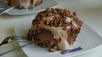 Cinnabon