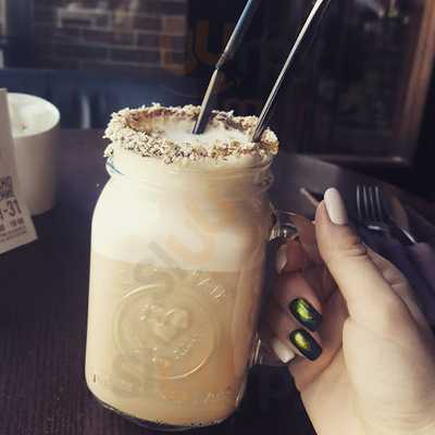 Стритфуд KDC Take Away