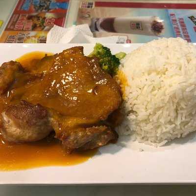 銀龍粉麵茶餐廳