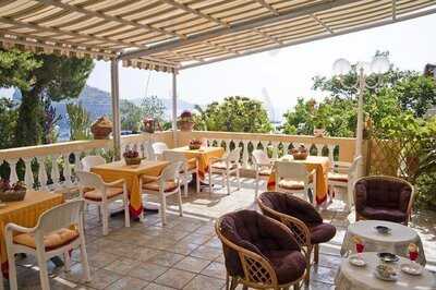 Ristorante Giardino delle Ninfe e La Fenice, Ischia