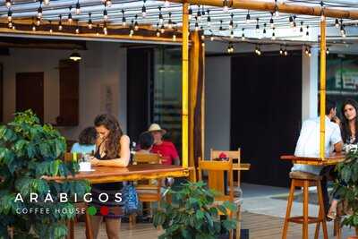 Arabigos Coffee House