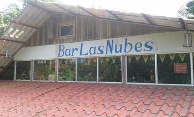 Cabañas, Restaurante Y Bar Las Nubes