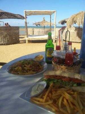 ‪buzzha Beach Restaurant‬